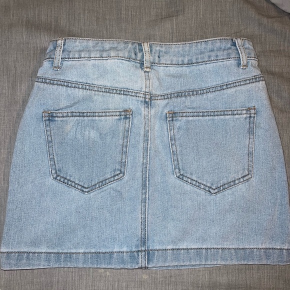 Jean Mini skirt - Picture 2 of 3